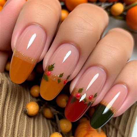 17+ Stunning Thanksgiving Nail Ideas 🍁 You'll Want to Copy This Season! 💅