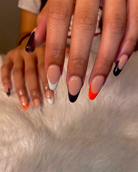 30+ Spooky Halloween French Tip Nails - Nail Designs Daily