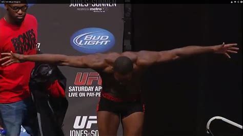 That wingspan! : r/MMA
