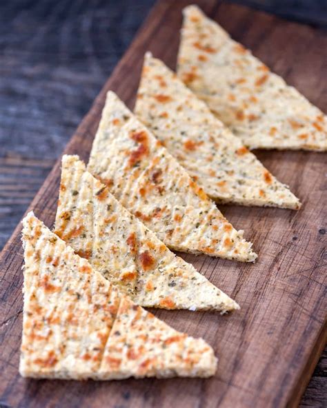 Can Dogs Eat Crackers? Answers for 45+ Types of Crackers