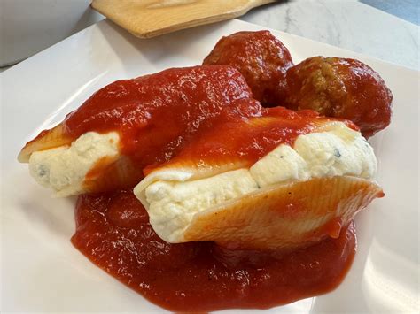 Stuffed Shells & Meatball “Mini~Meal” – The Best Italian Food Online ...