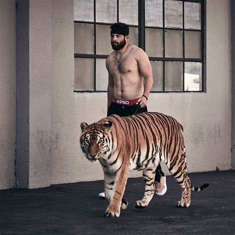 Baker Mayfield announces signature underwear line with epic photo ...