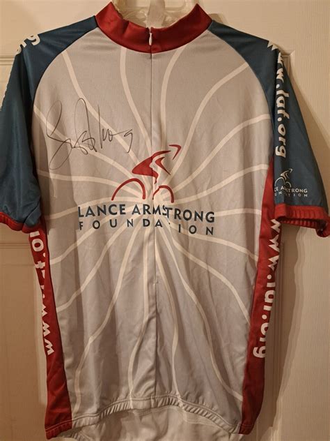 Lance Armstrong Autographed Memorabilia | Signed Photo, Jersey ...