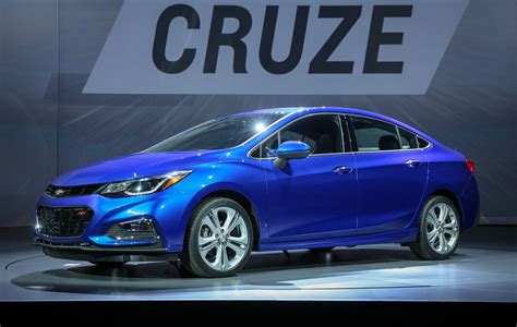 2016 Chevrolet Cruze Revealed: Live Photos And Video