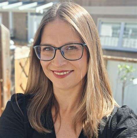 Melanie Jablonski-selbständige Schönheitsconsultant mit Mary Kay ...