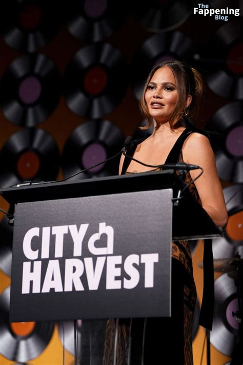 Chrissy Teigen Displays Her Nude Tits at the 2024 City Harvest Gala (73 Photos) - OnlyFans ...