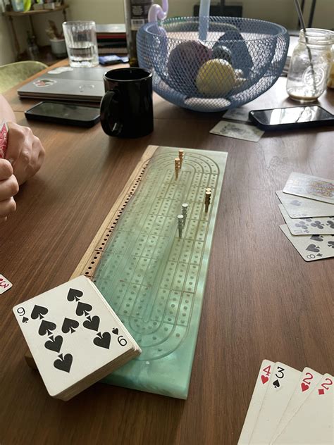 First time double skunking two people in a three person game! : r/Cribbage