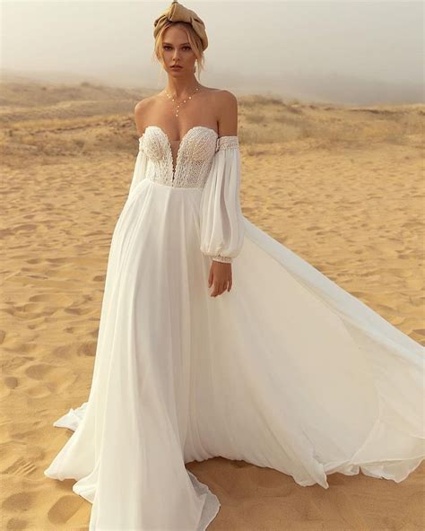 Beach Wedding Dresses For Bride Best 10 beach wedding dresses for bride ...