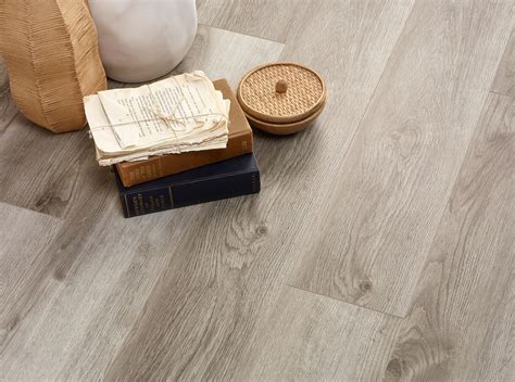 073 - Rigid Core Plank SPC LVT | Evolve Flooring