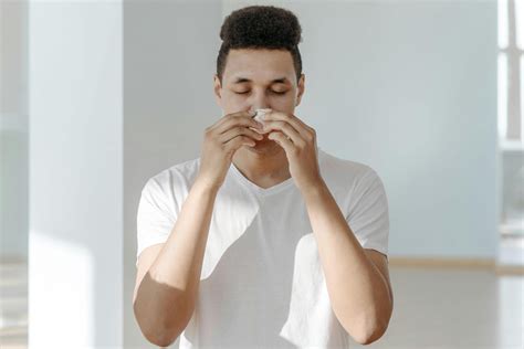 Can Allergies Cause Fever? Signs, Causes & What to Do
