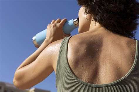 Sweating It Out: 5 Amazing Health Benefits Of Perspiration
