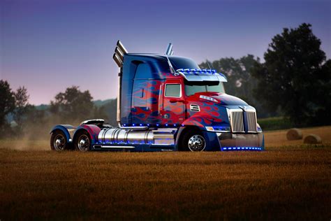 Optimus Prime Truck Wallpapers - Top Free Optimus Prime Truck ...