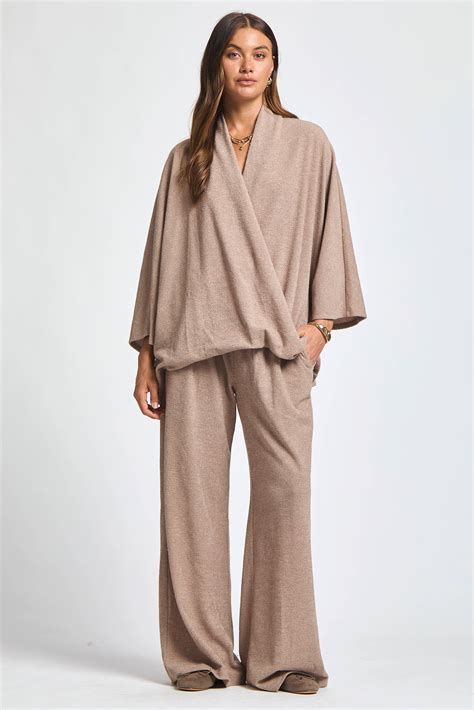 Wholesale PLUS SIZE Ribbed 2-Piece Travel Essential for your store - Faire