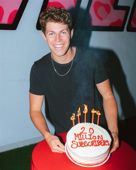 Picture of Ben Azelart in General Pictures - ben-azelart-1681603742.jpg | Teen Idols 4 You