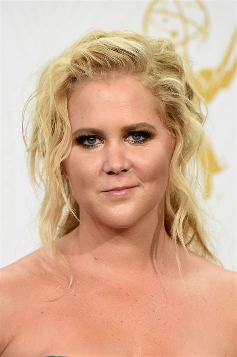 Amy Schumer Small Mouth - bearmoms