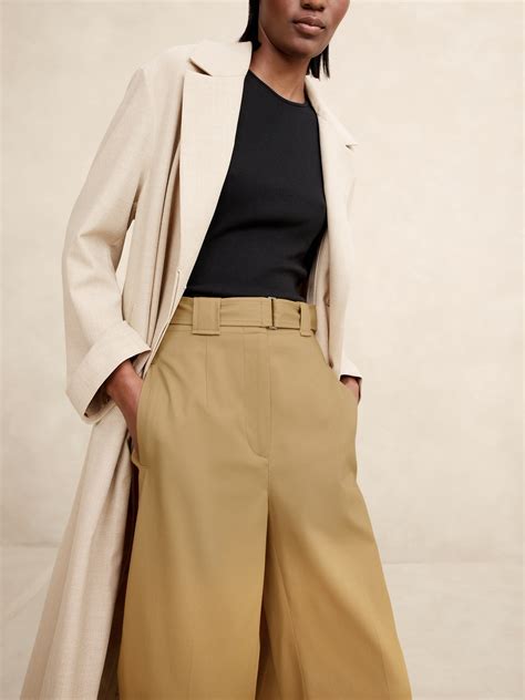 Oceanside Wide-Leg Cropped Pant | Banana Republic
