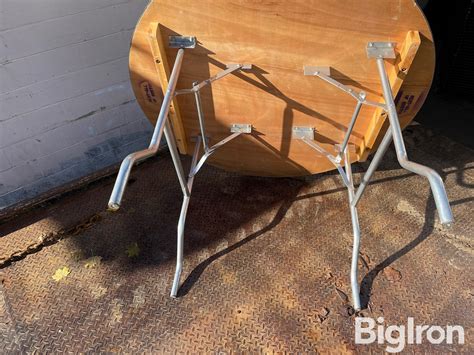 48" Round Tables BigIron Auctions
