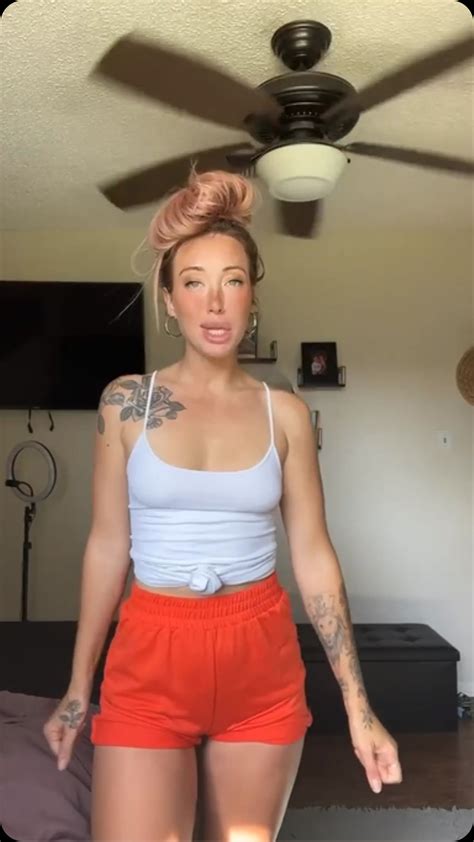 Rachel Elizabeth Slocum Nudes