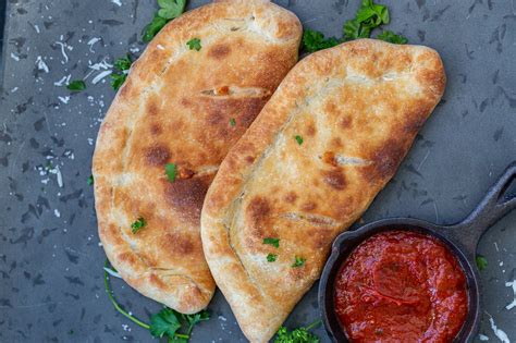 How to Cook a Calzone in an Air Fryer: Crisp & Delicious - KitchenAbly