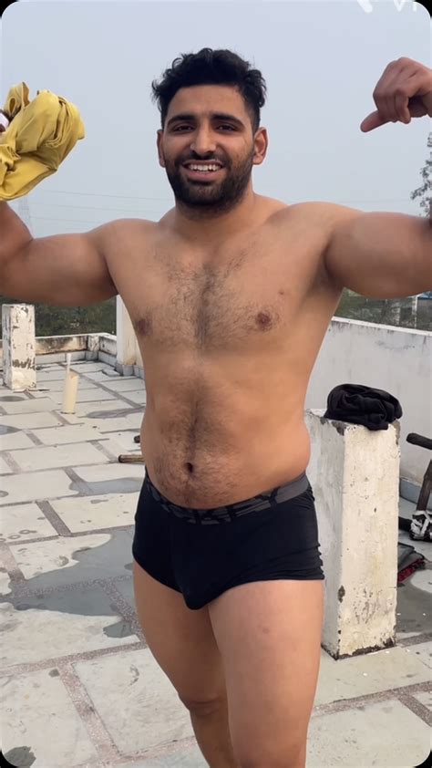 Sumit dalal 🇮🇳 | #desi #fitness #bodybuilding #instagram #gym #video #desi #model #hunk # ...