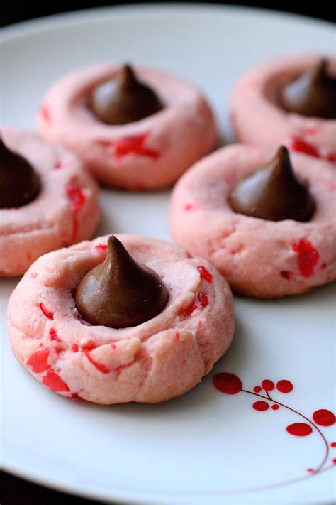 Cherry Cookies With Hershey Kisses at Carolann Ness blog