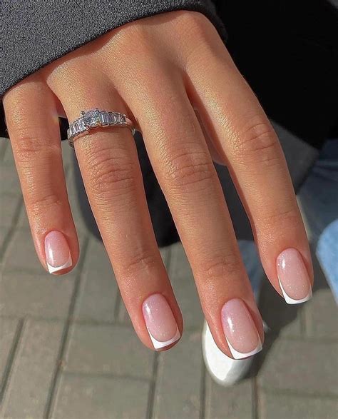 40+ Elegant Short French Nail Ideas For 2024 - DrExplains