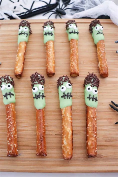 Fun Hocus Pocus Zombie Pretzels | Halloween chocolate treats, Chocolate ...