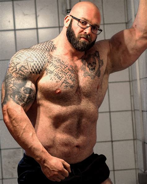 Muscle Lover - The World of Bodybuilders: Giant strong man from Austria - Gerald Gschiel