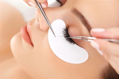 The 10 Best Eyelash Extensions Near Me (with Free Estimates)