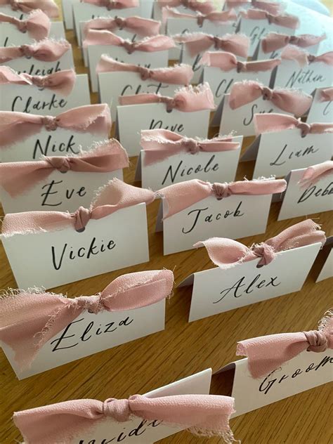 Personalised Folded Place Cards Wedding Seating Place Names Minimalist ...