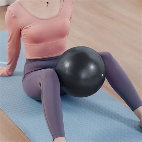 Mini Yoga Pilates Stability Ball for Exercise Training, Slip-Proof and ...