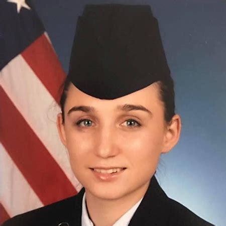 Sabrina Hatch's Instagram, Twitter & Facebook on IDCrawl