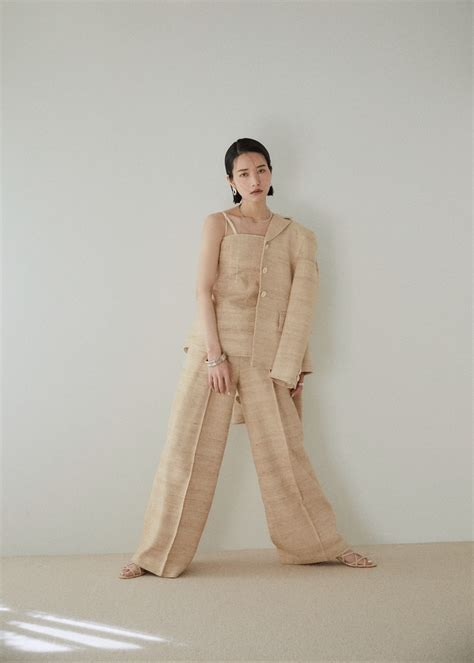 Airi Fujimoto | BARK in STYLe | バーク イン スタイル 公式サイト