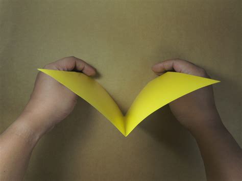 Origami Mountain Fold: Visual Guide to Learn How to Make It