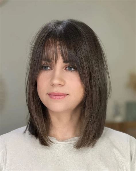90 Trendy And Chic Long Bobs With Bangs - Styleoholic