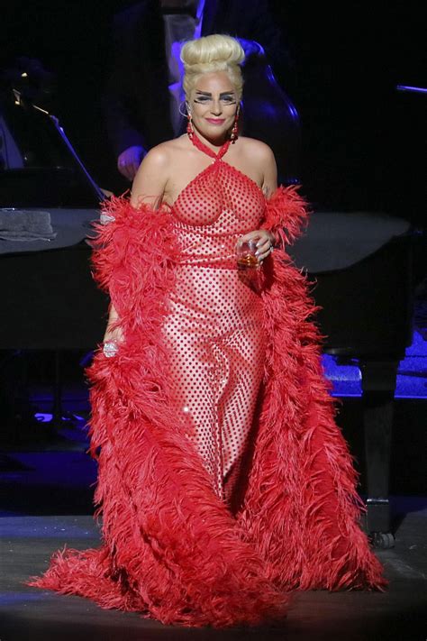 LADY GAGA at Cheek to Cheek Tour in Vancouver – HawtCelebs
