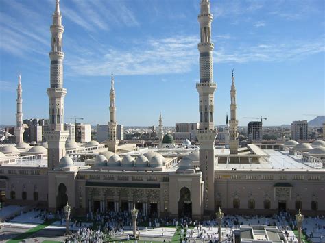 Medina | Meaning, Name, Islam, Map, Importance, & History | Britannica