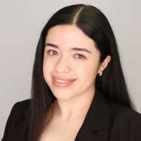 Isabel Frausto - Bank Teller | Recent Economics Graduate From DePaul ...