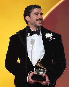 Biographie, carrière et actualités de Bad Bunny - Numéro