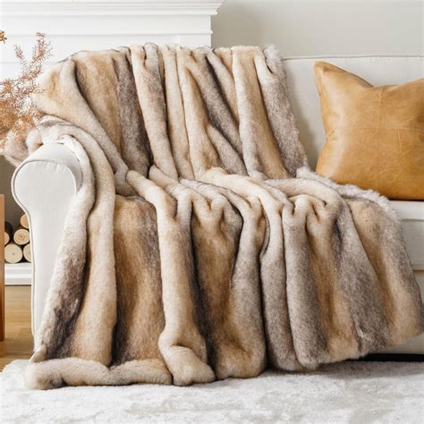 Amazon.com: BATTILO HOME Luxury Faux Fur Throw Blanket, Soft Cozy Mink ...
