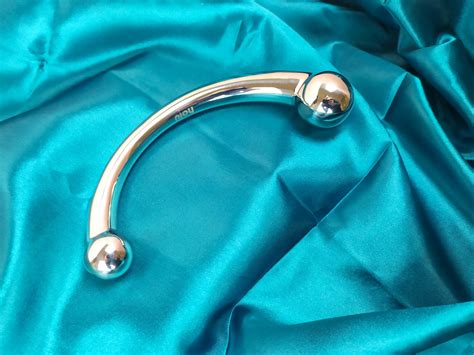 Review: njoy Pure Wand - Spices of Lust