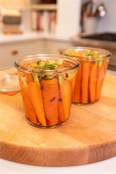 Quick Pickled Carrots Recipe - Wyse Guide