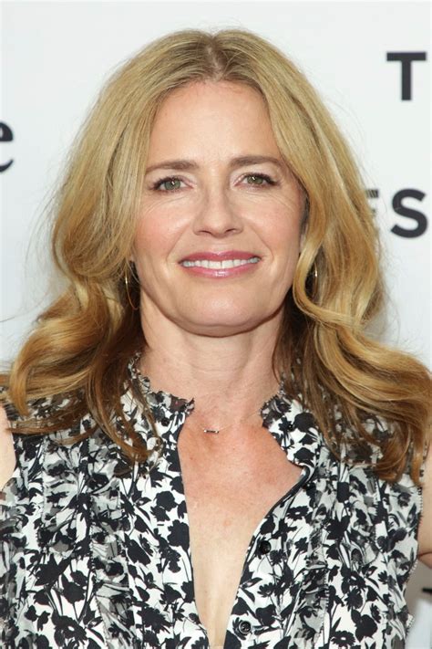 Elisabeth Shue image
