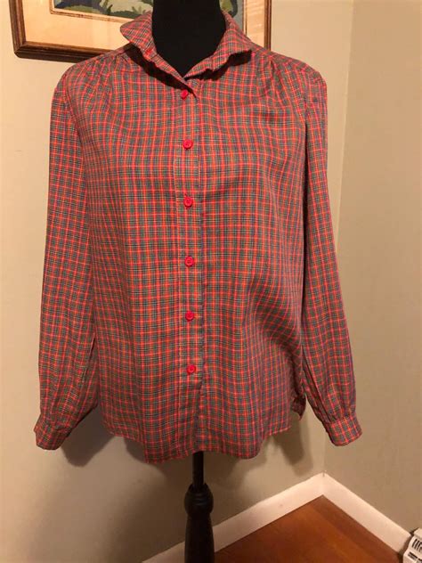 1970s Women's Red Plaid Blouse - Etsy