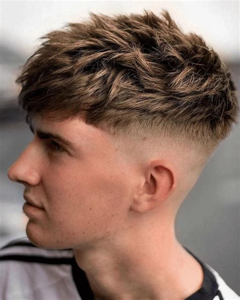 Textured Crop: popular haircuts for men | Haircuts for men, Hair cuts ...