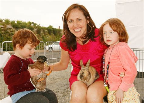 Molly Shannon: Hollywood Can Make You Feel Less-Than. You Have to Say ‘I’m Enough’ | Glamour