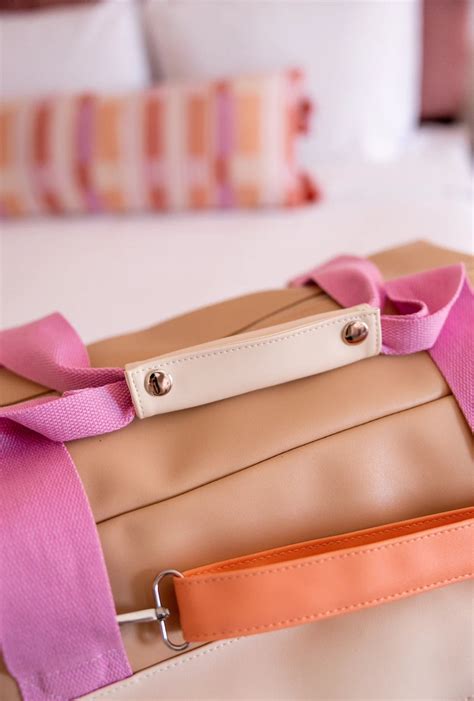 Weekend Duffle Bag – Three Sisters Boutique