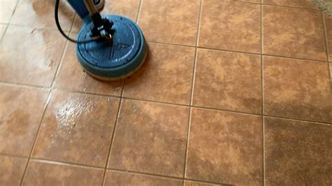 cleaning travertine floors with steam mop - Mee Rains