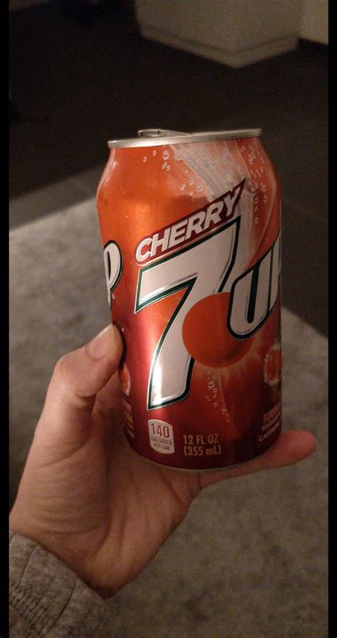 Cherry 7up Can