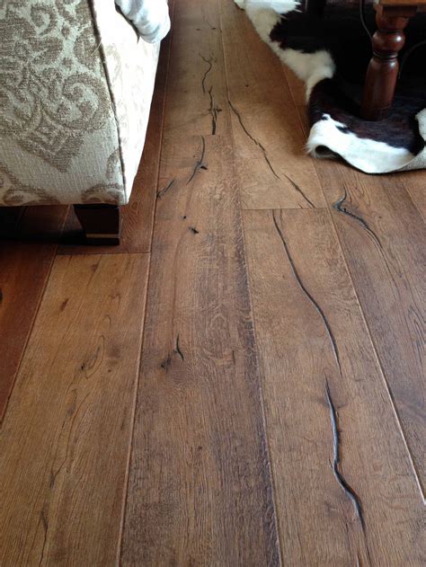 A Comprehensive Guide To Distressed Engineered Hardwood Flooring ...